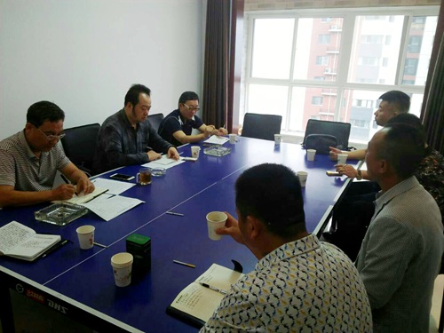 大秦置業(yè)公司召開“藍(lán)山水岸”項(xiàng)目啟動預(yù)備會