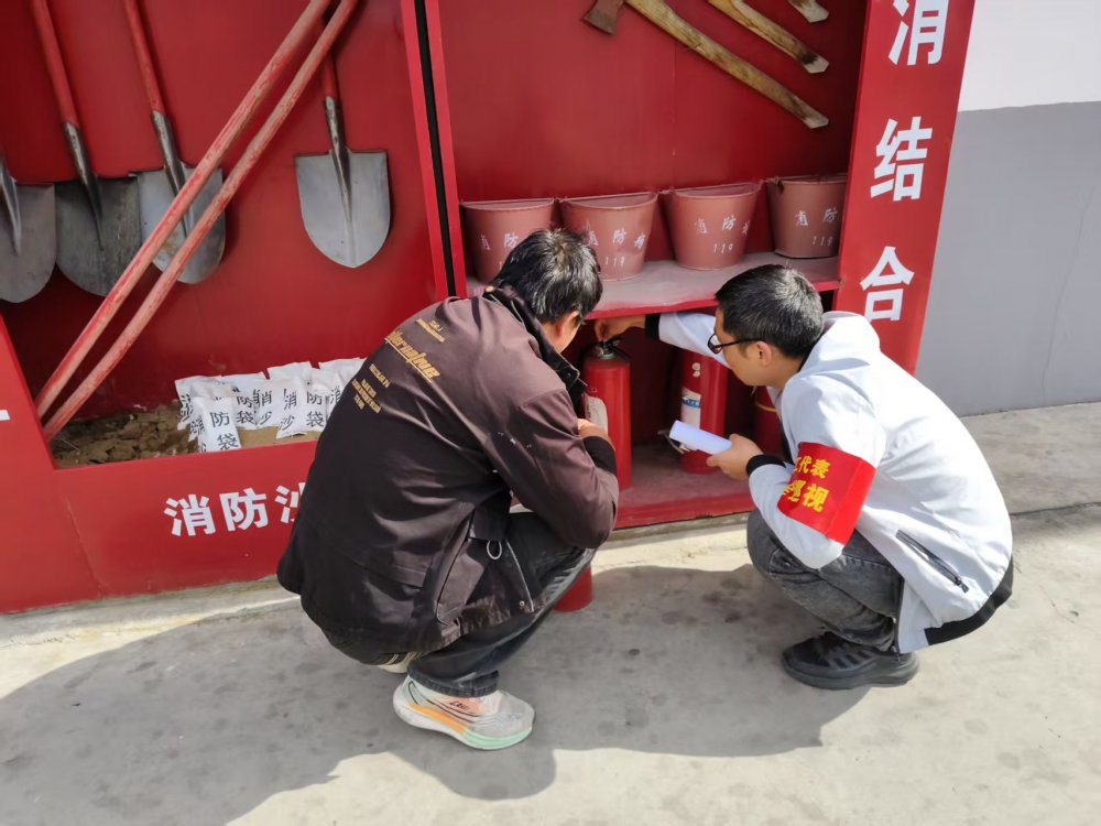 陜煤建設(shè)煤礦運(yùn)營服務(wù)分公司：未“凍”先動(dòng) 打響冬季“三防”主動(dòng)仗