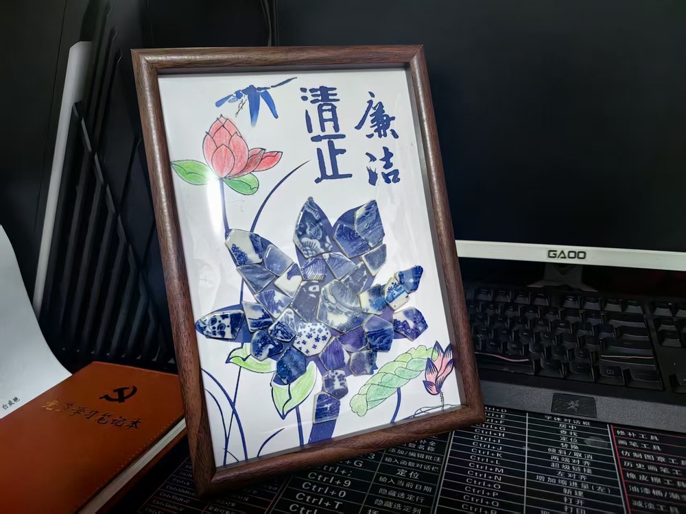 陜煤建設(shè)洗選煤運(yùn)營公司檸條塔運(yùn)營項目部黨支部：開展 “廉潔潤初心，匠心繪清風(fēng)”主題黨日活動