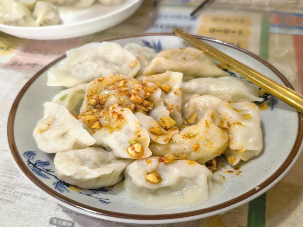春食野菜香，最念是家常