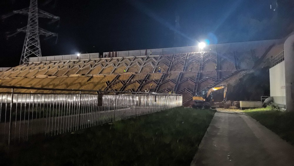 陜煤建設(shè)西北分公司湖南益陽項目部：戰(zhàn)雨季、搶工期、保履約