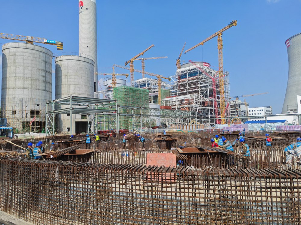 陜煤建設(shè)韓城分公司土建十六項目部:精筑基建豐碑 實干獻(xiàn)禮最美勞動季